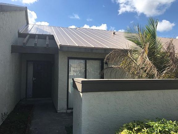 4th image of 643 SW Veronica Ave