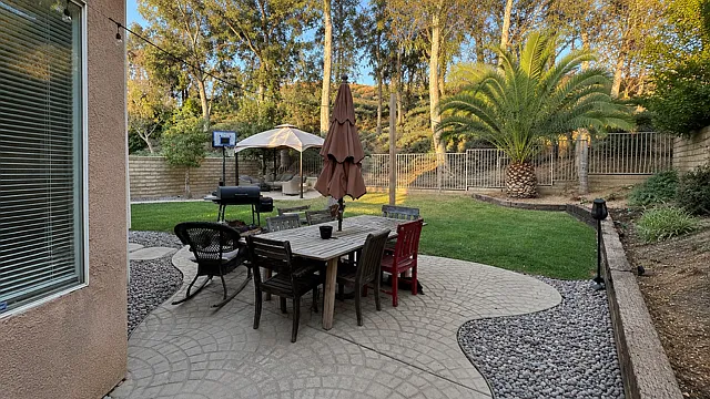 28318 Medlar Dr — Photo 23
