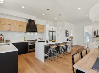 1608 32nd St, Oakland, CA 94608