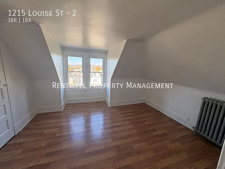 1215 Louise St #2 — Photo 13