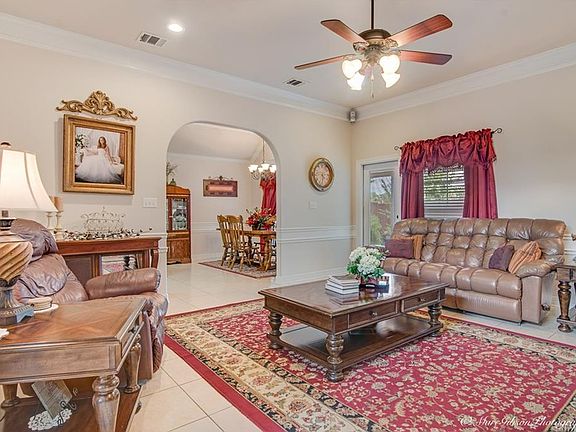 5th image of 1004 Tuscany Blvd