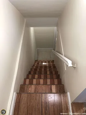 Rented by Realty 2000 Corp | media 27