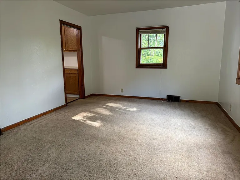 8226 Steubenville Pike — Photo 6