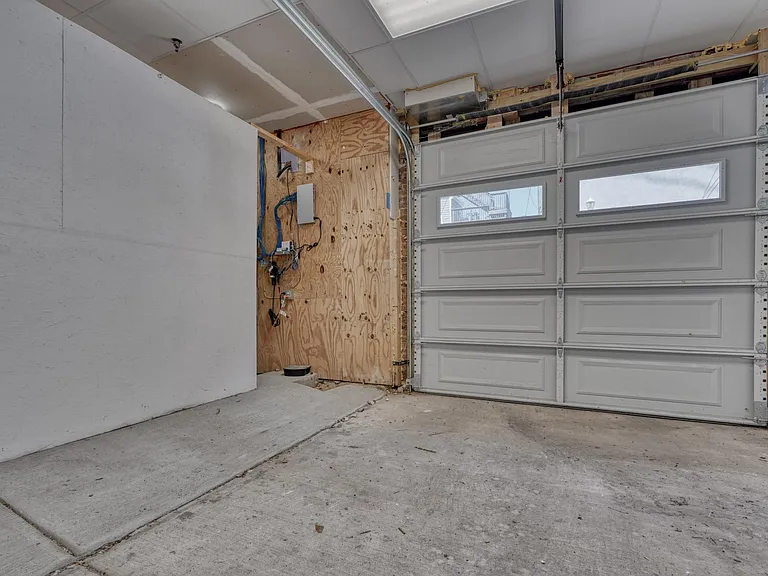 1728 Eastern Ave #12 — Photo 11