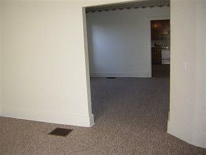 5th image of 238 E Larwill St Unit 1/2