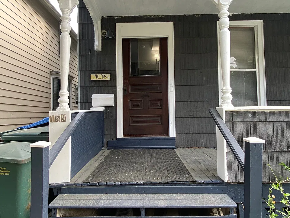 159 Sanford St #1