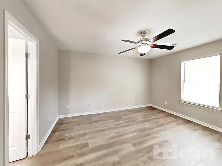 141 Sara Cir — Photo 7