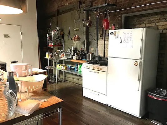 Rented by In Haus LLC | media 16