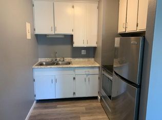 1221 E Broadway #3, Centralia, IL 62801