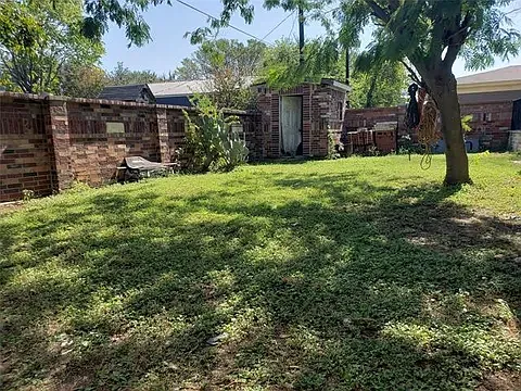 3 bed, 1850 sqft, $2,600 — Photo 3