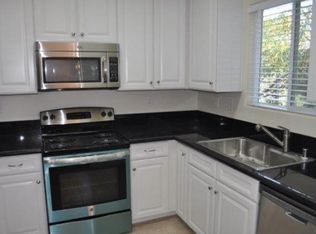 452 Norfolk Dr APT C, Cardiff By the Sea, CA 92007