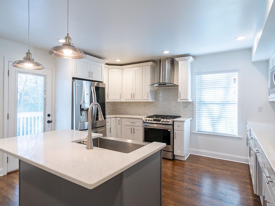1st image of 634 Stokeswood Ave #14327484