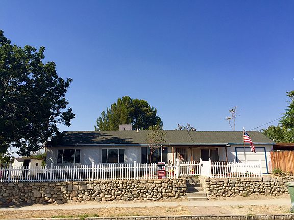 White picket fences.....