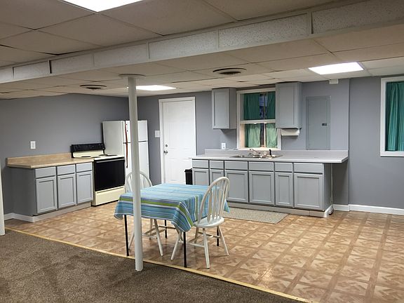 kitchen 12 x 19