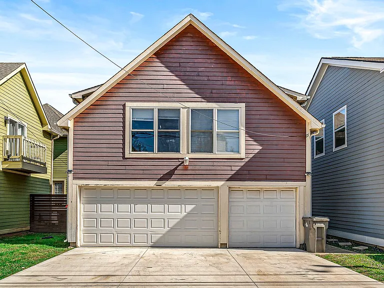 2046 Ruckle St — Photo 41