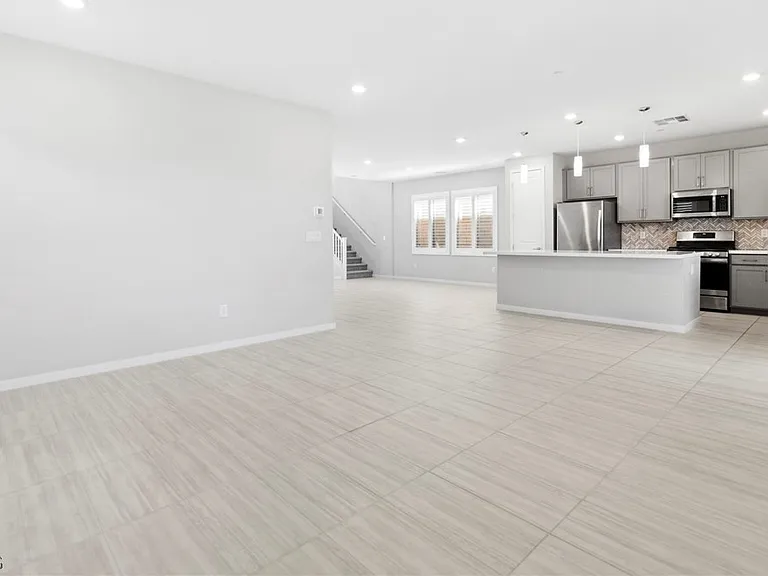 12089 Arrebol Ave — Photo 8