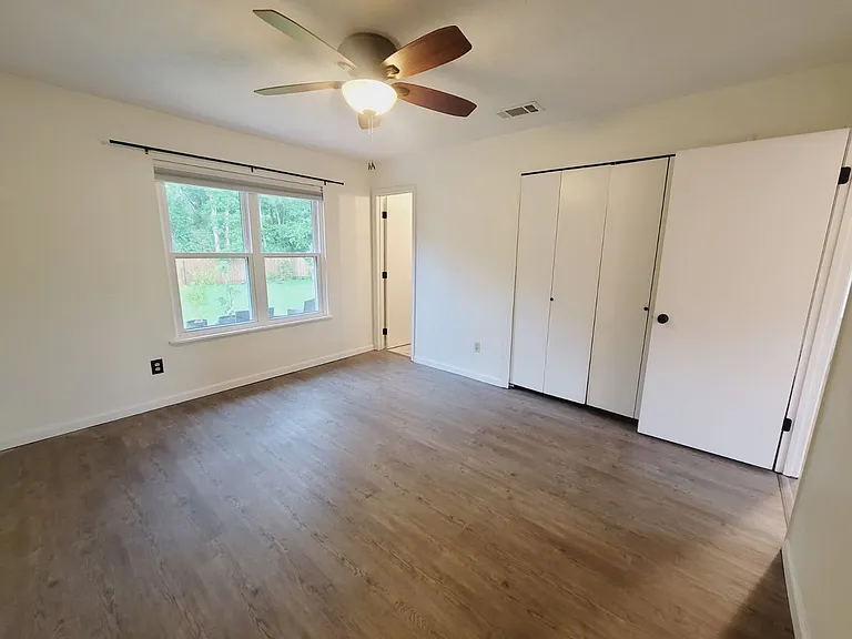 2136 Little River Ln — Photo 13