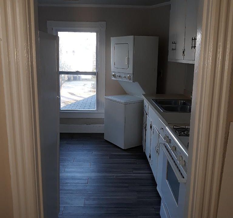 1st image of 411 Mt Vernon Ave #2