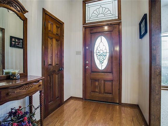 3rd image of 1145 Oak Bend Ln