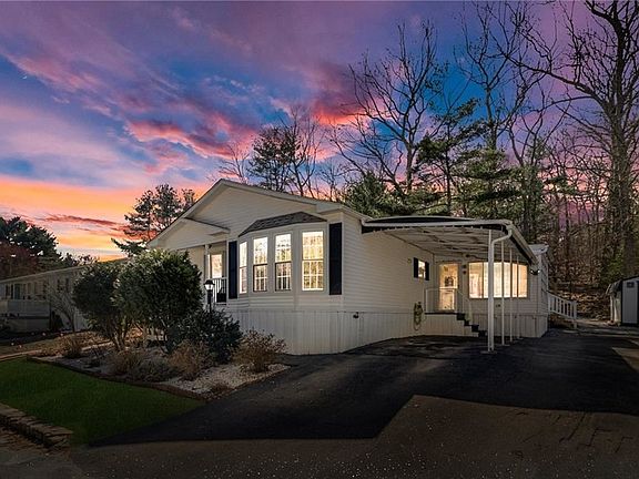 2nd image of 85 Sherwood Valley Ln