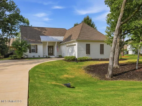 155 Lake Ridge Dr, Madison, MS 39110