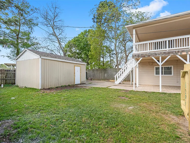 907 Northbend Dr — Photo 28