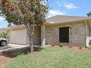 15 Torrey Pines Rd, Pt Isabel, TX 78578