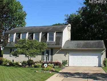 1st image of 588 Larkspur Ct
