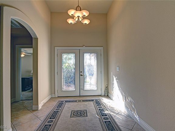 4th image of 3508 Amish Ave