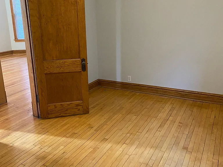 3739 N Greenview Ave #2F — Photo 14