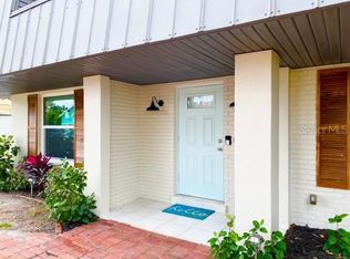 108 8th St, Belleair Beach, FL 33786