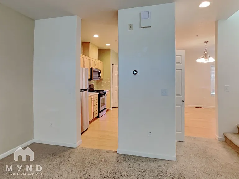 15390 SW Mallard Dr #103 — Photo 6