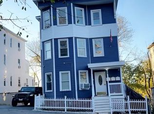 109 Merrifield St APT 3, Worcester, MA 01605