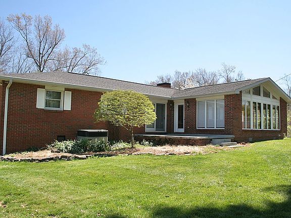 4th image of 164 Mimosa Ln