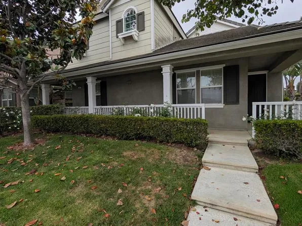 417 Spring Park Rd, Camarillo, CA 93012