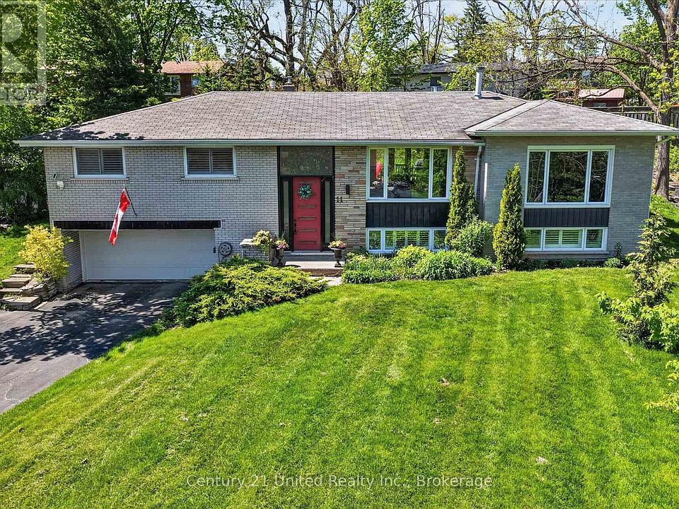 1st image of 11 Crestwood Ave