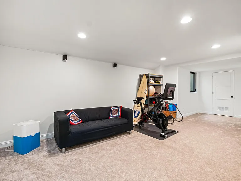 926 Duncan Ave — Photo 61