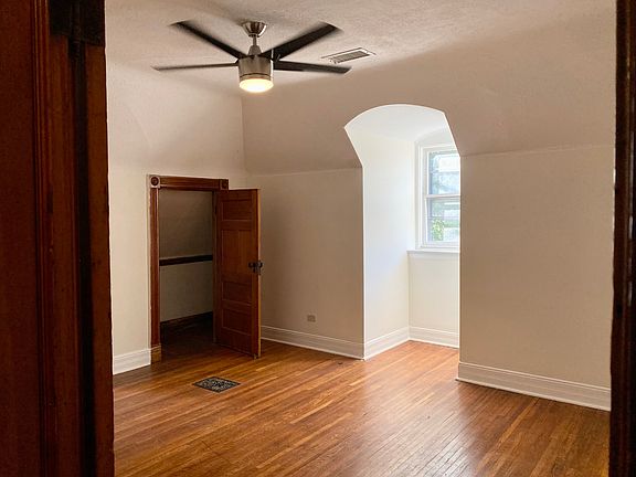 3rd image of 128 Fargo Ave APT 3