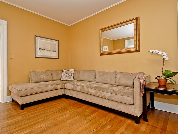 2nd image of 512 Tompkins Ave