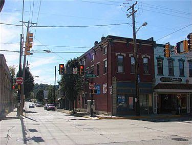 2nd image of 130 E Main St