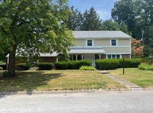 4502 Winterset Dr, Columbus, OH 43220