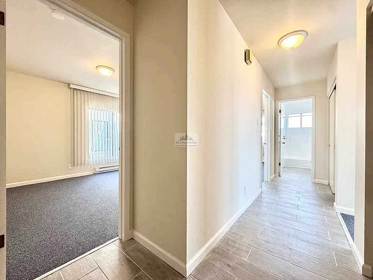 900 Rivera St #6 — Photo 19