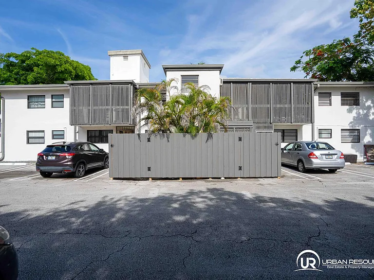 3265 Virginia St #24 — Photo 9