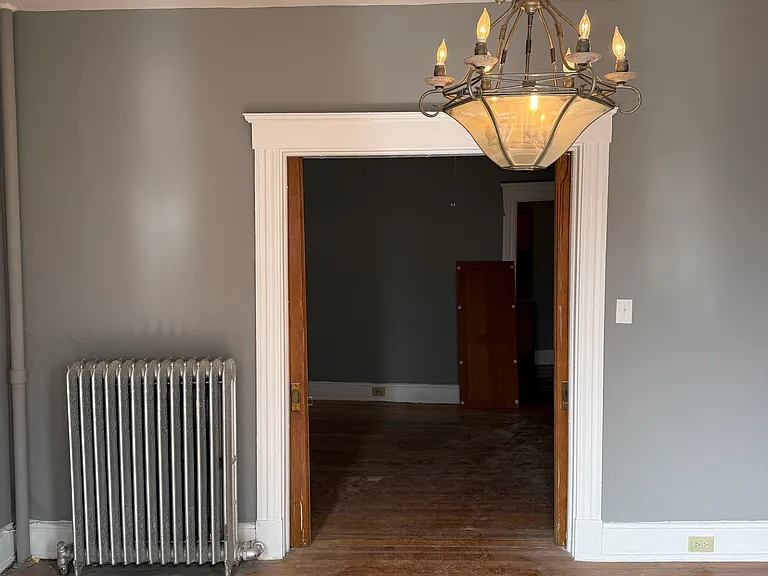 1626 Chase Ave #6 — Photo 3