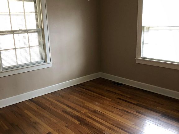 Master bedroom (#1)