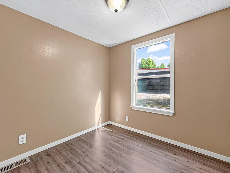 33618 Falcon Spring St — Photo 17
