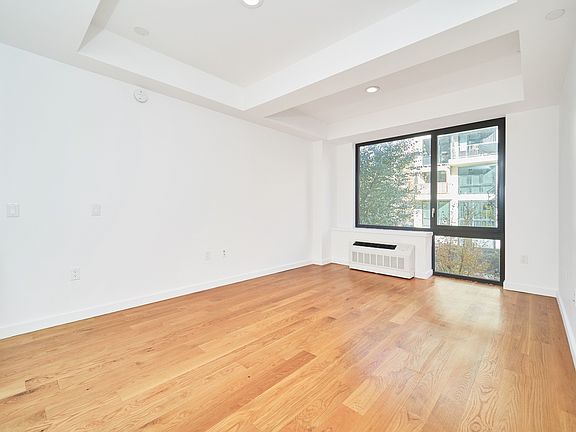 3rd image of 51 E 131st St #2B