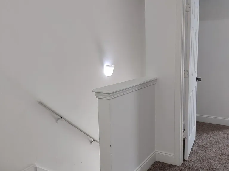 203 Westchester Cir — Photo 10