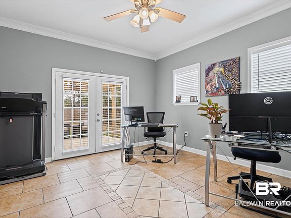 5th image of 955 Linlen Ave
