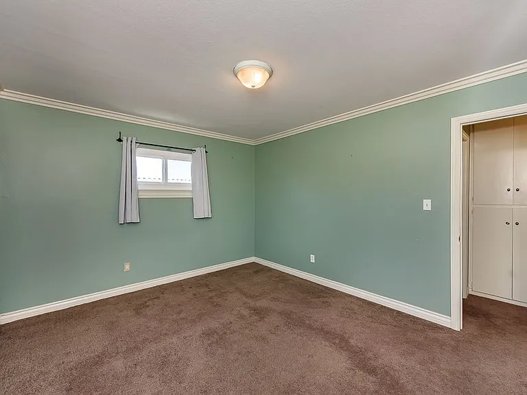 5501 Lodi St — Photo 16
